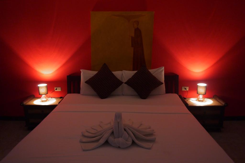 Surin Sweet Hotel 外观 照片