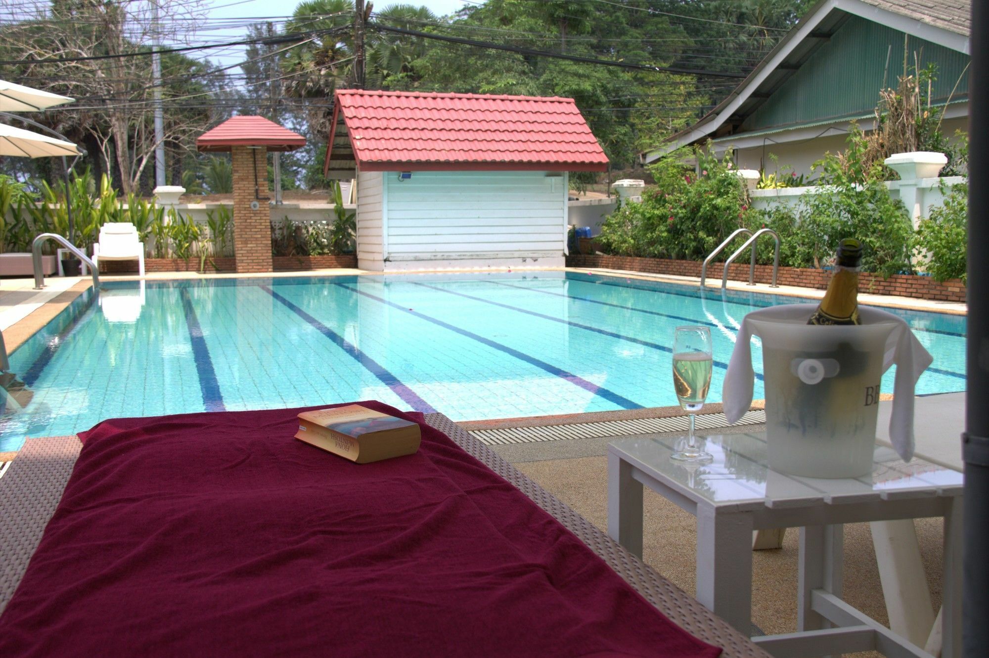 Surin Sweet Hotel 外观 照片